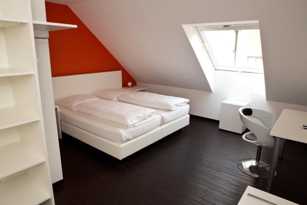 Kretschmanns Hotel Sehnde Pokoj fotografie